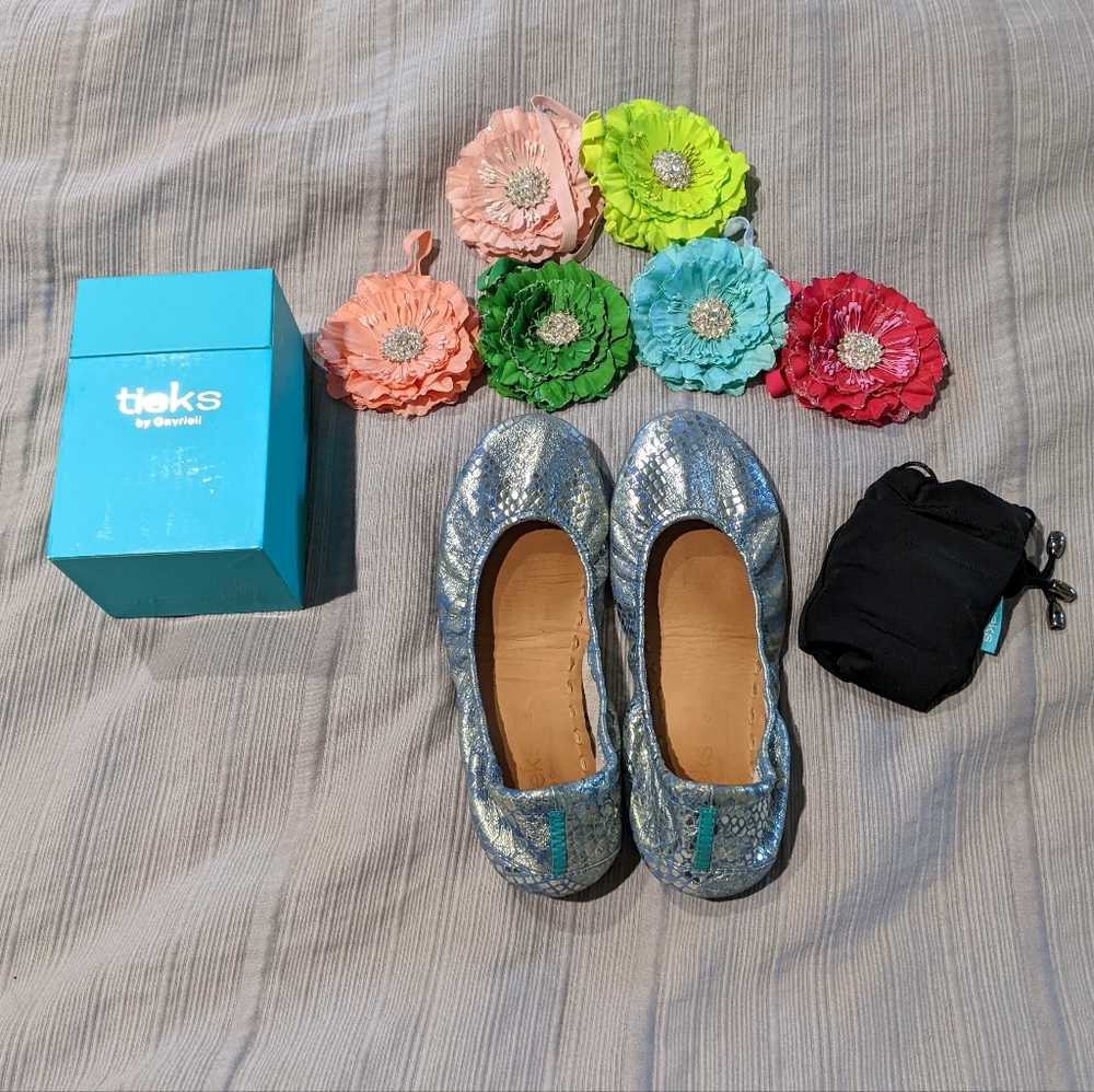 EUC Paradise Blue Tieks, size 8